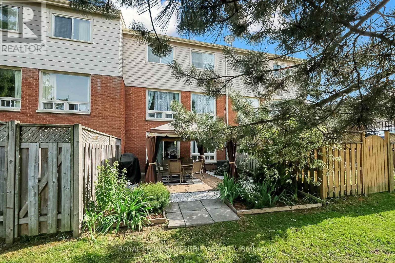 13 - 2415 SOUTHVALE CRESCENT Image 46
