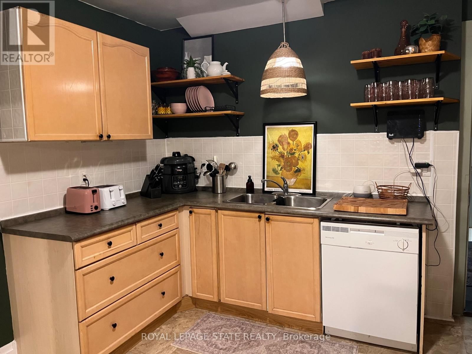 134 QUEEN STREET Image 19