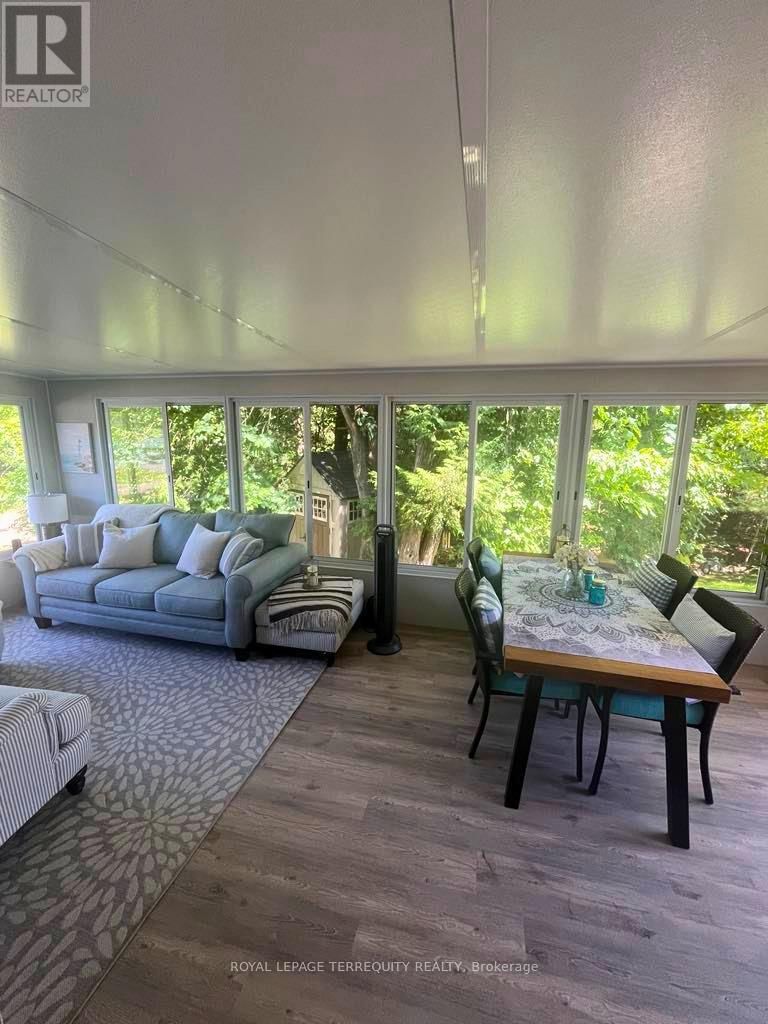 18 ROCKHAVEN Image 13