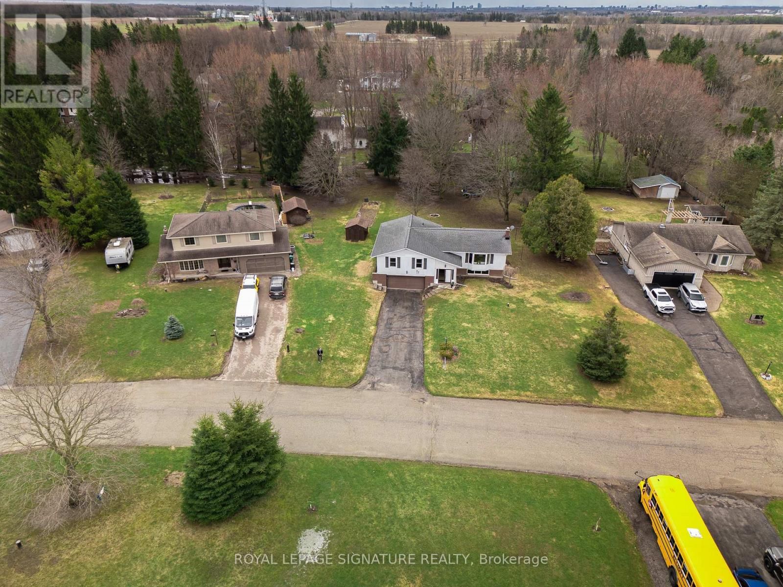 27 SUNSET DRIVE Image 2