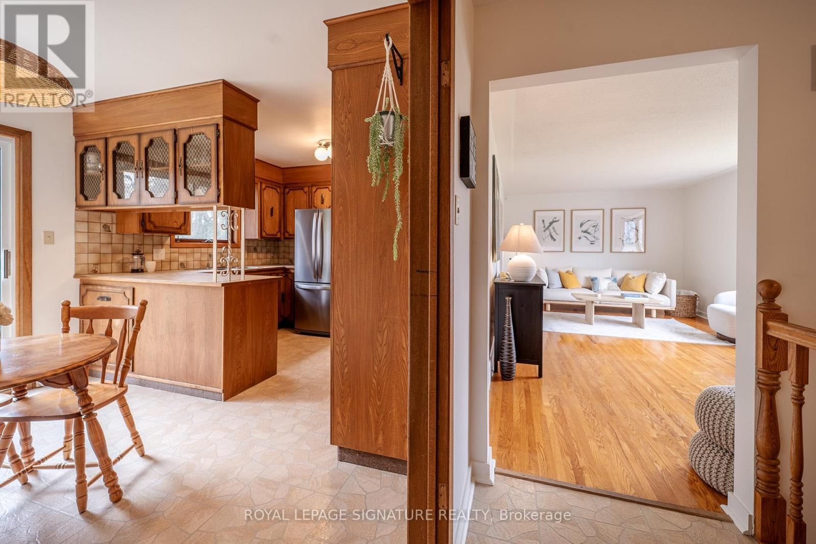 27 SUNSET DRIVE Image 8