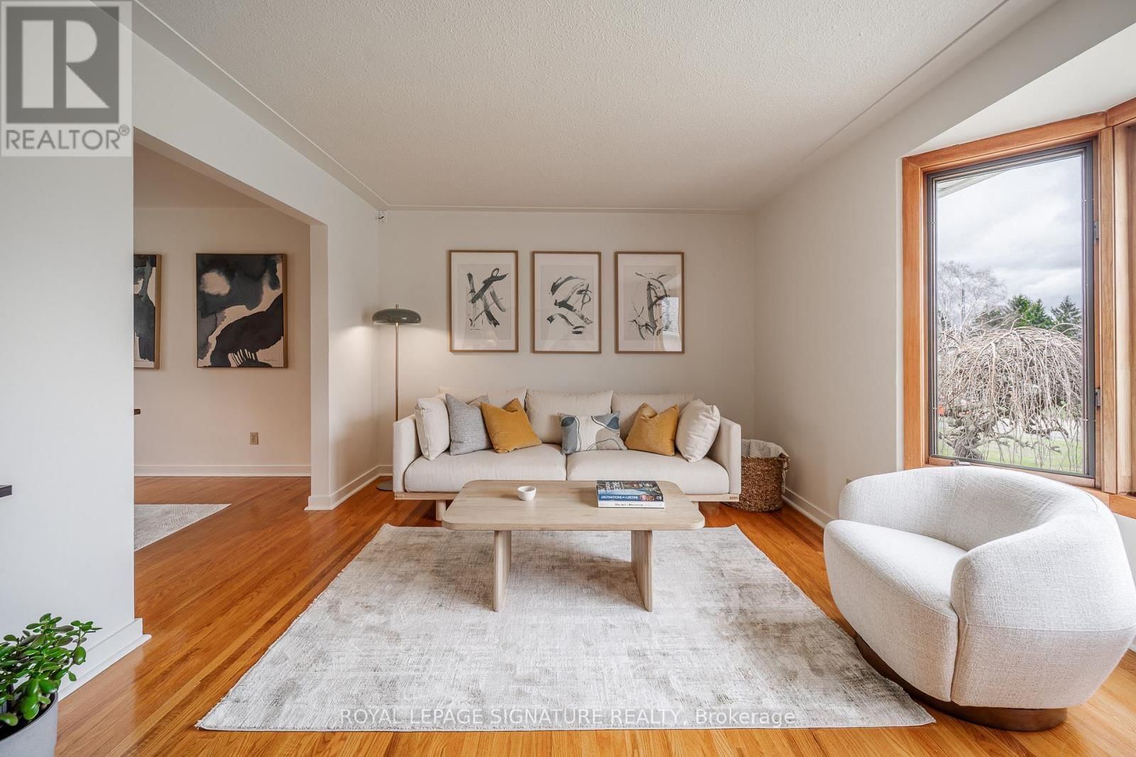 27 SUNSET DRIVE Image 9