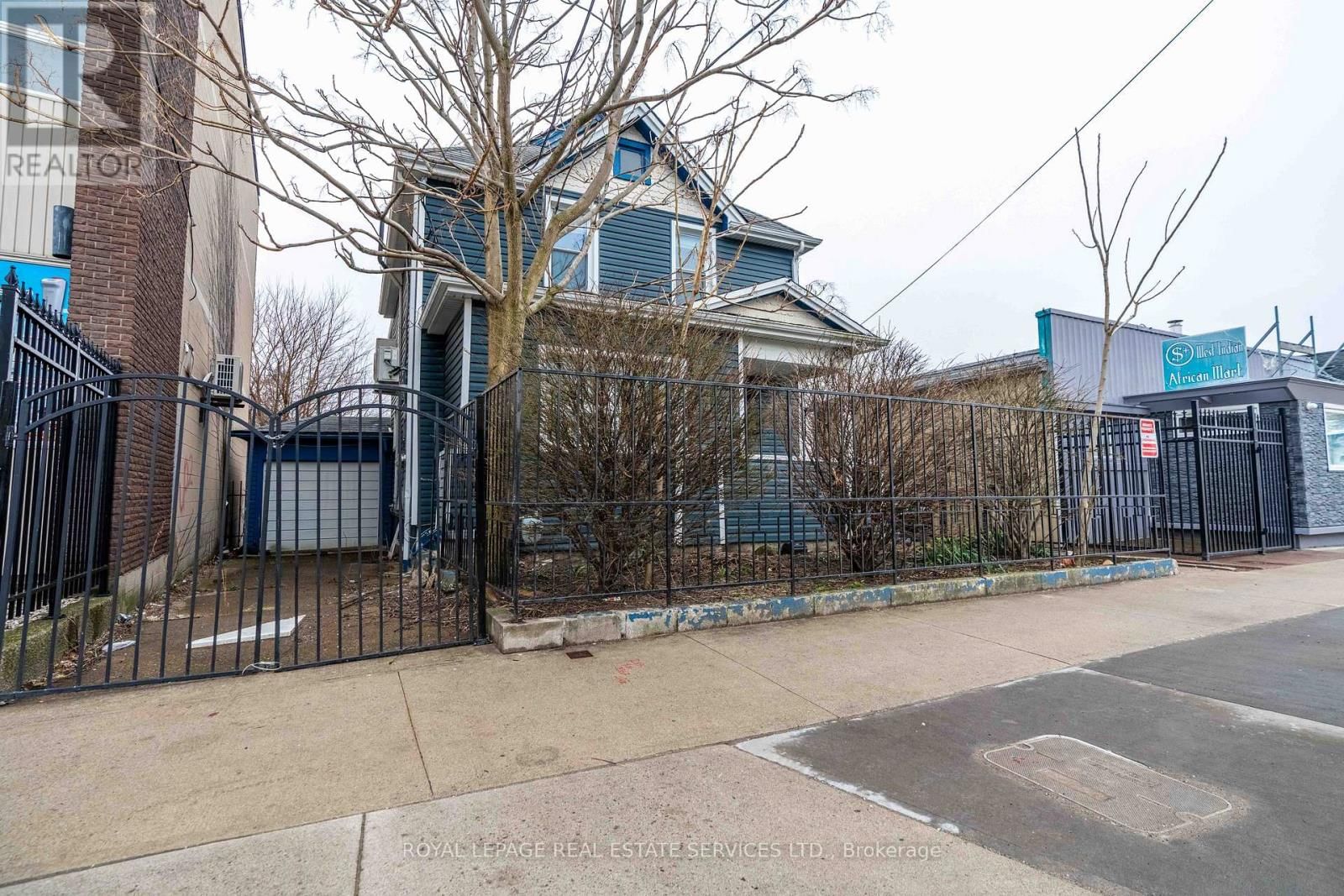 108 QUEENSTON STREET Image 27