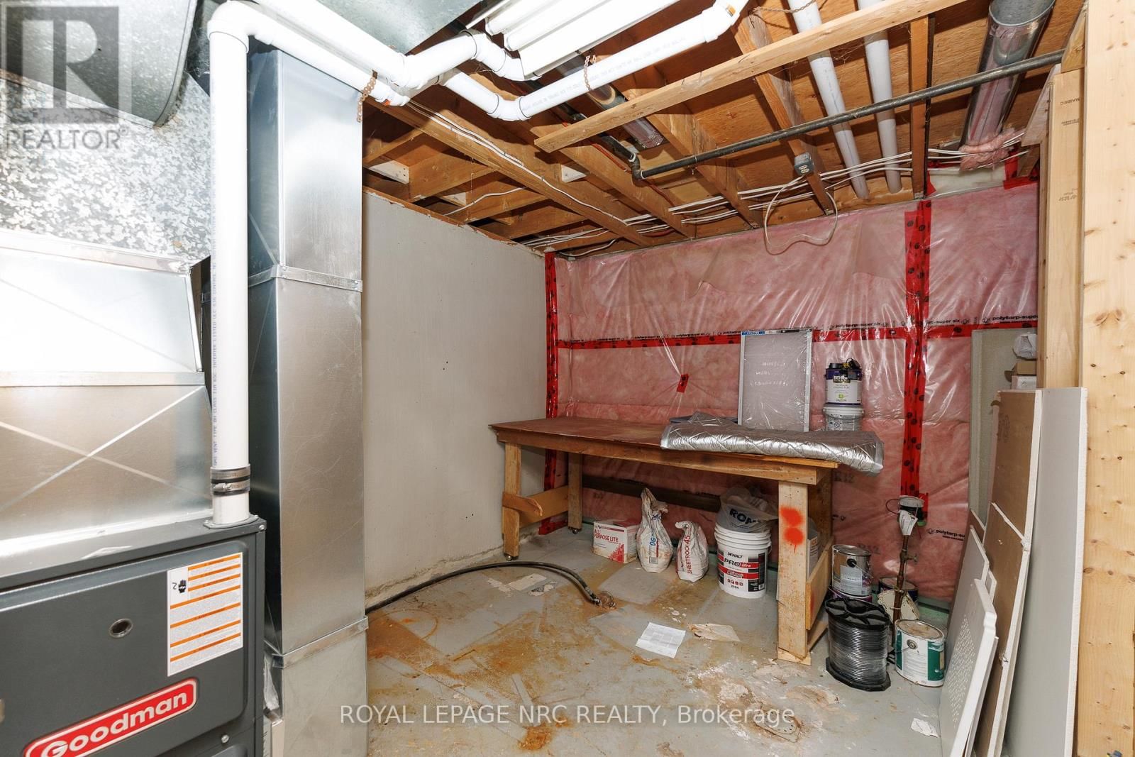 14 ROXBOROUGH COURT Image 29