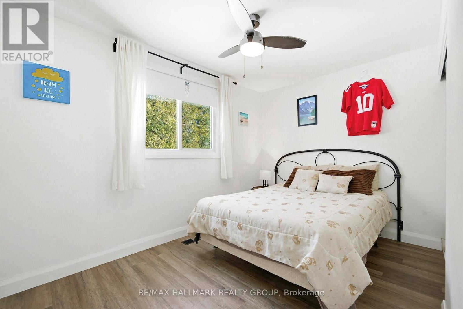 465 JOSEPH STREET Image 18