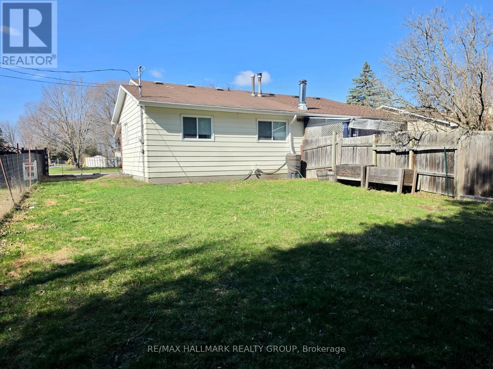 465 JOSEPH STREET Image 27