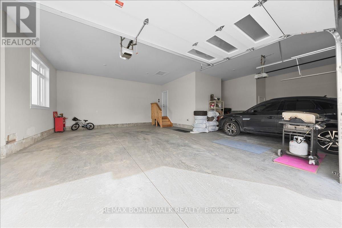 137 COYLES DRIVE SOUTH Image 47