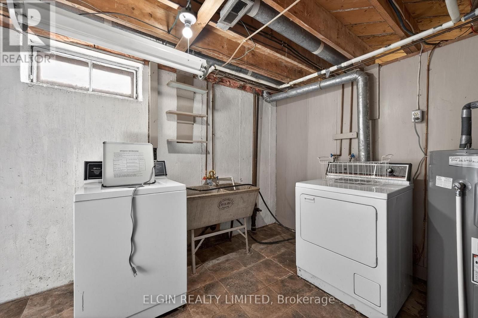 8 ERMATINGER STREET Image 27