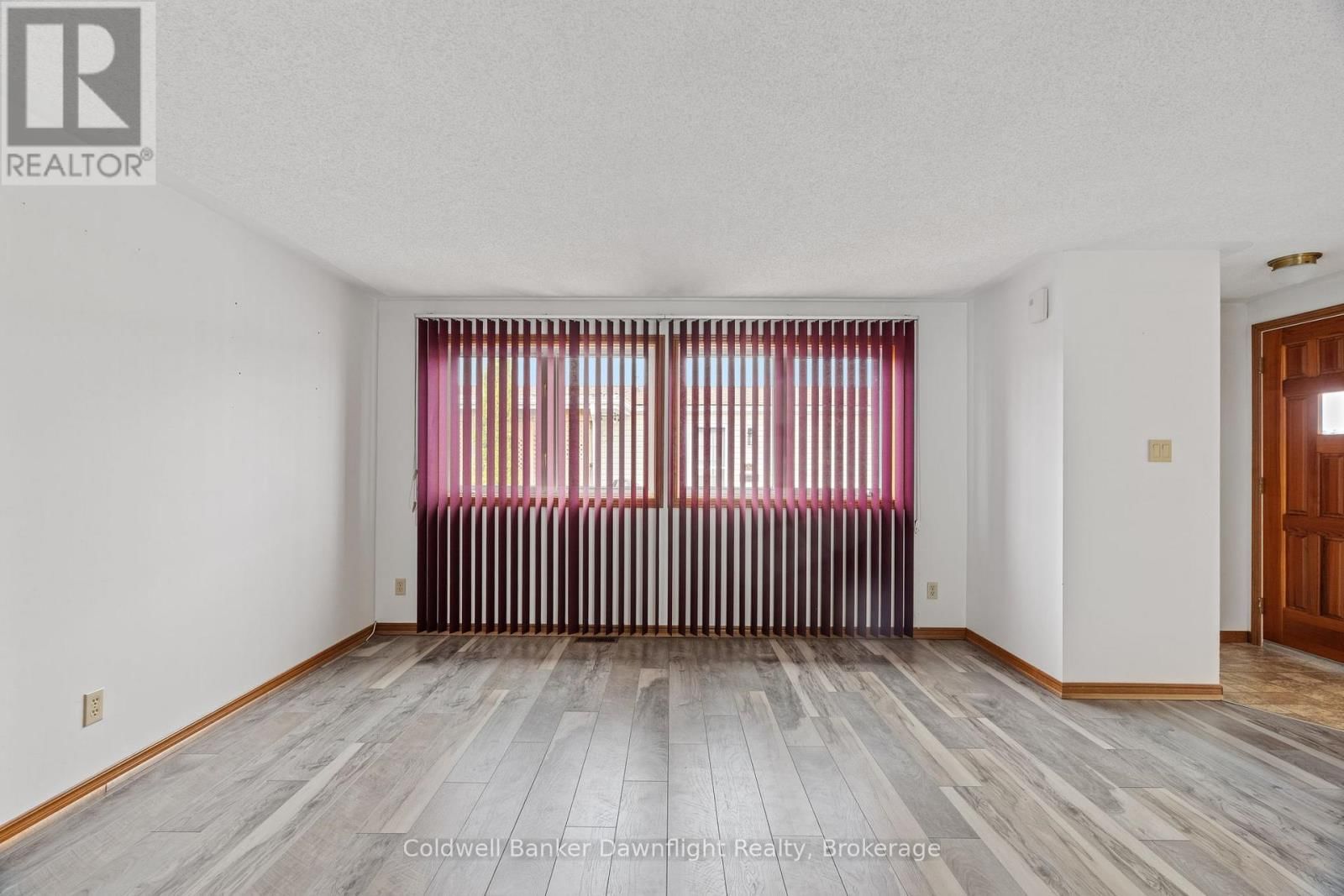 43 REDFORD DRIVE Image 11