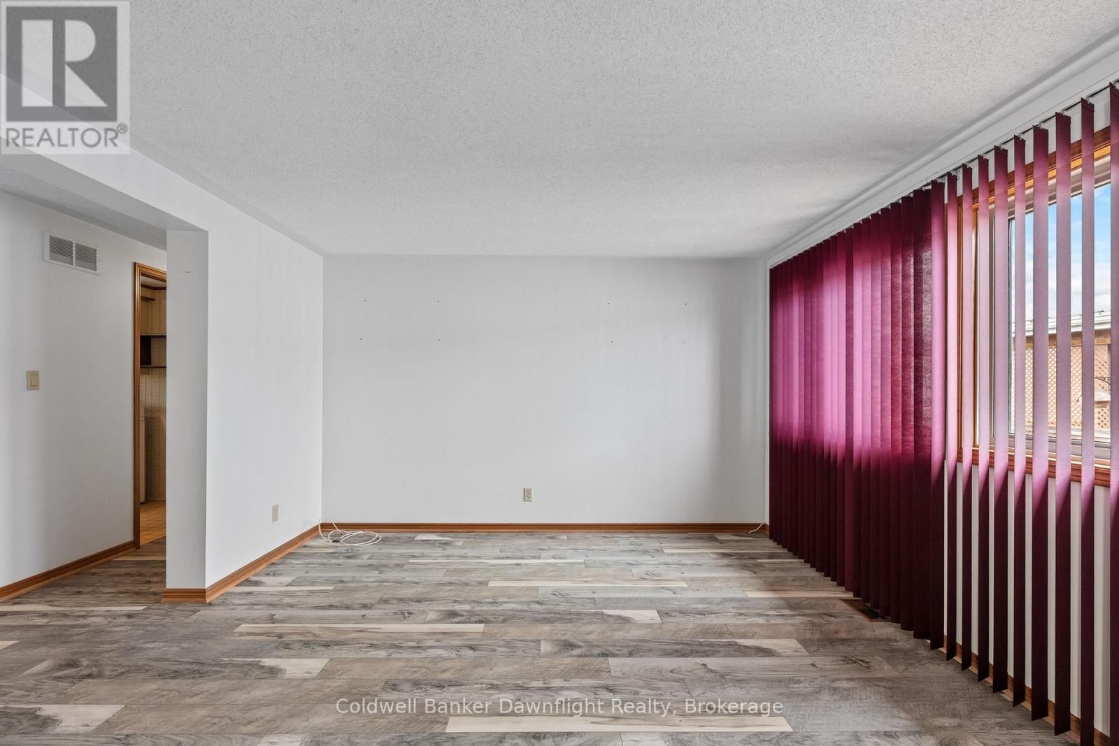 43 REDFORD DRIVE Image 13