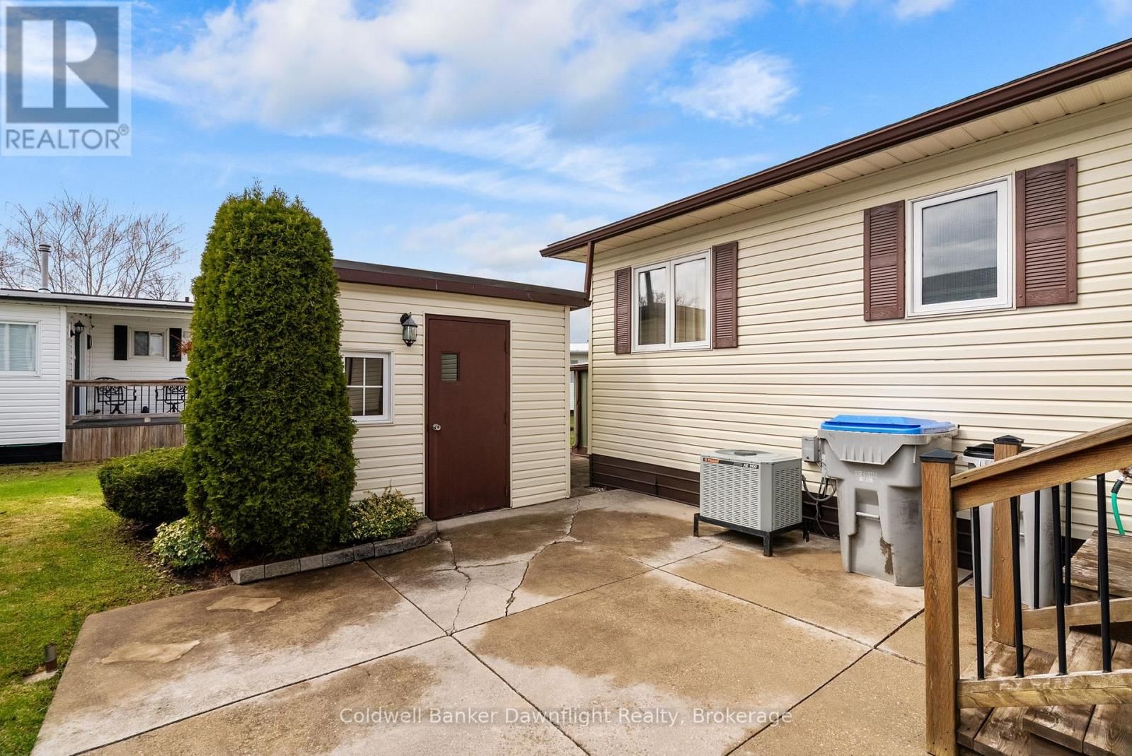 43 REDFORD DRIVE Image 34