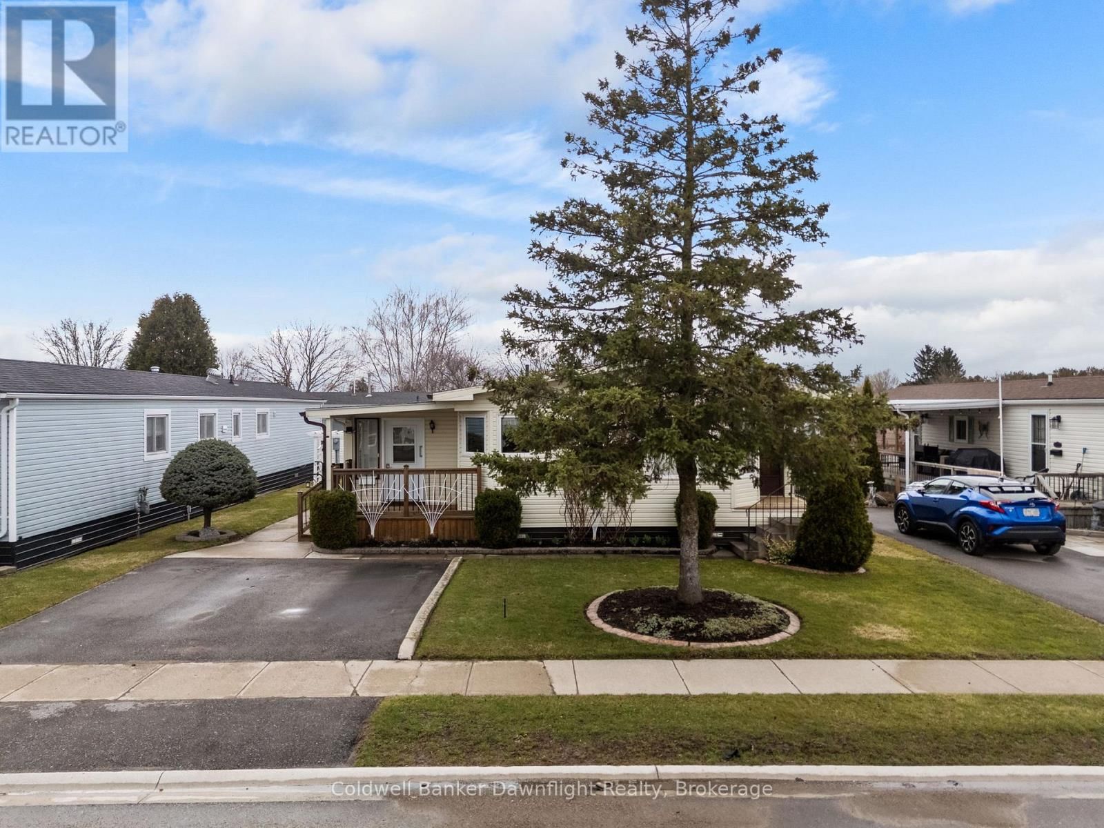 43 REDFORD DRIVE Image 35