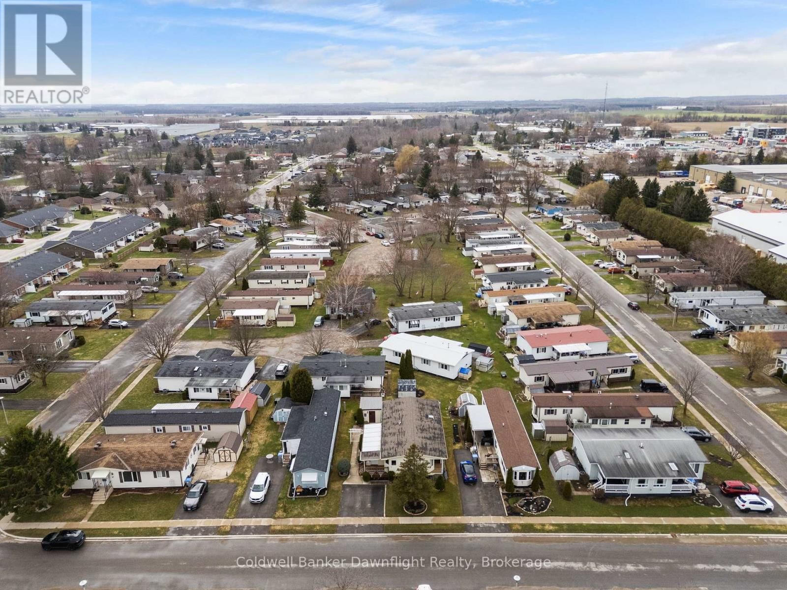 43 REDFORD DRIVE Image 36