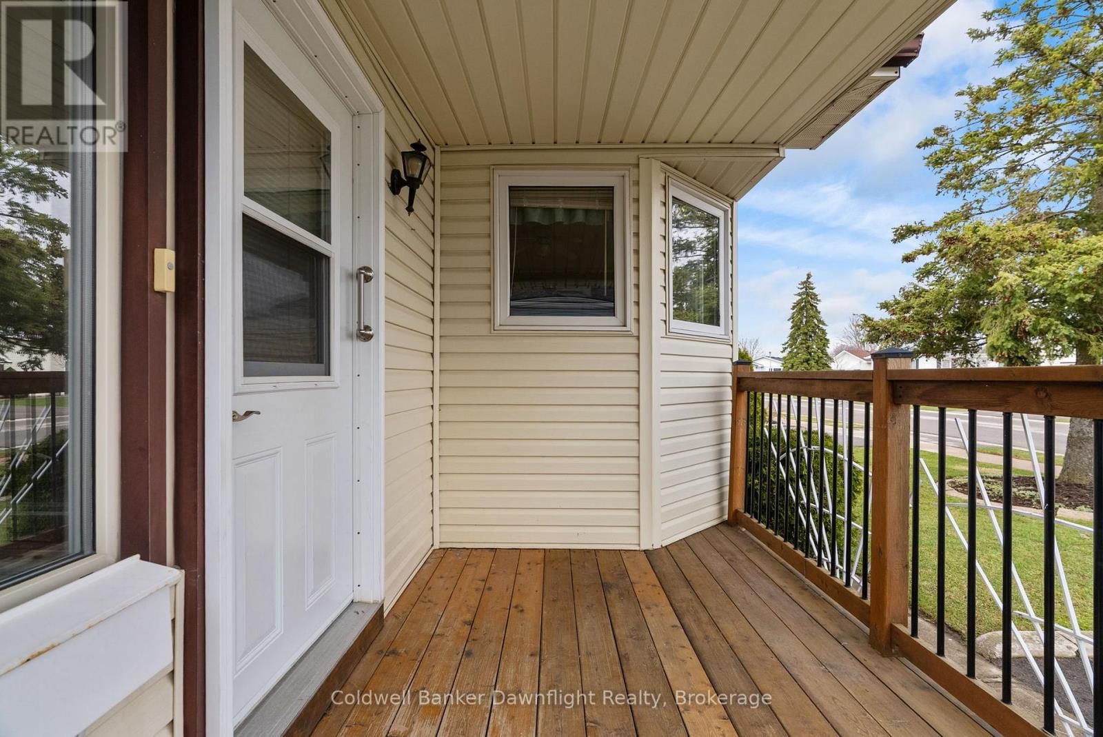 43 REDFORD DRIVE Image 6