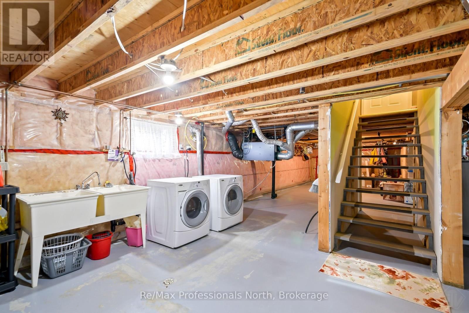 102 PINERIDGE GATE Image 21