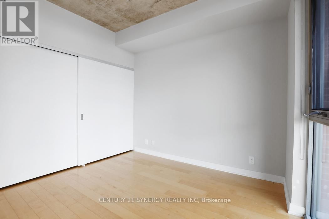 633 - 340 MCLEOD STREET Image 24