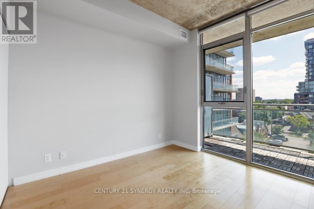 633 - 340 MCLEOD STREET Image 26