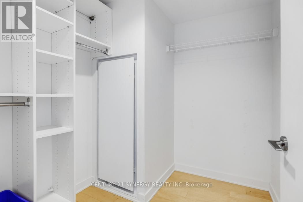 633 - 340 MCLEOD STREET Image 33