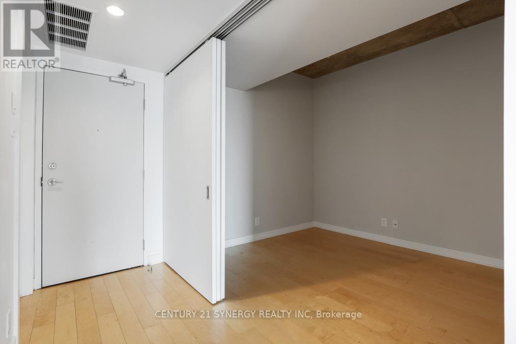 633 - 340 MCLEOD STREET Image 8