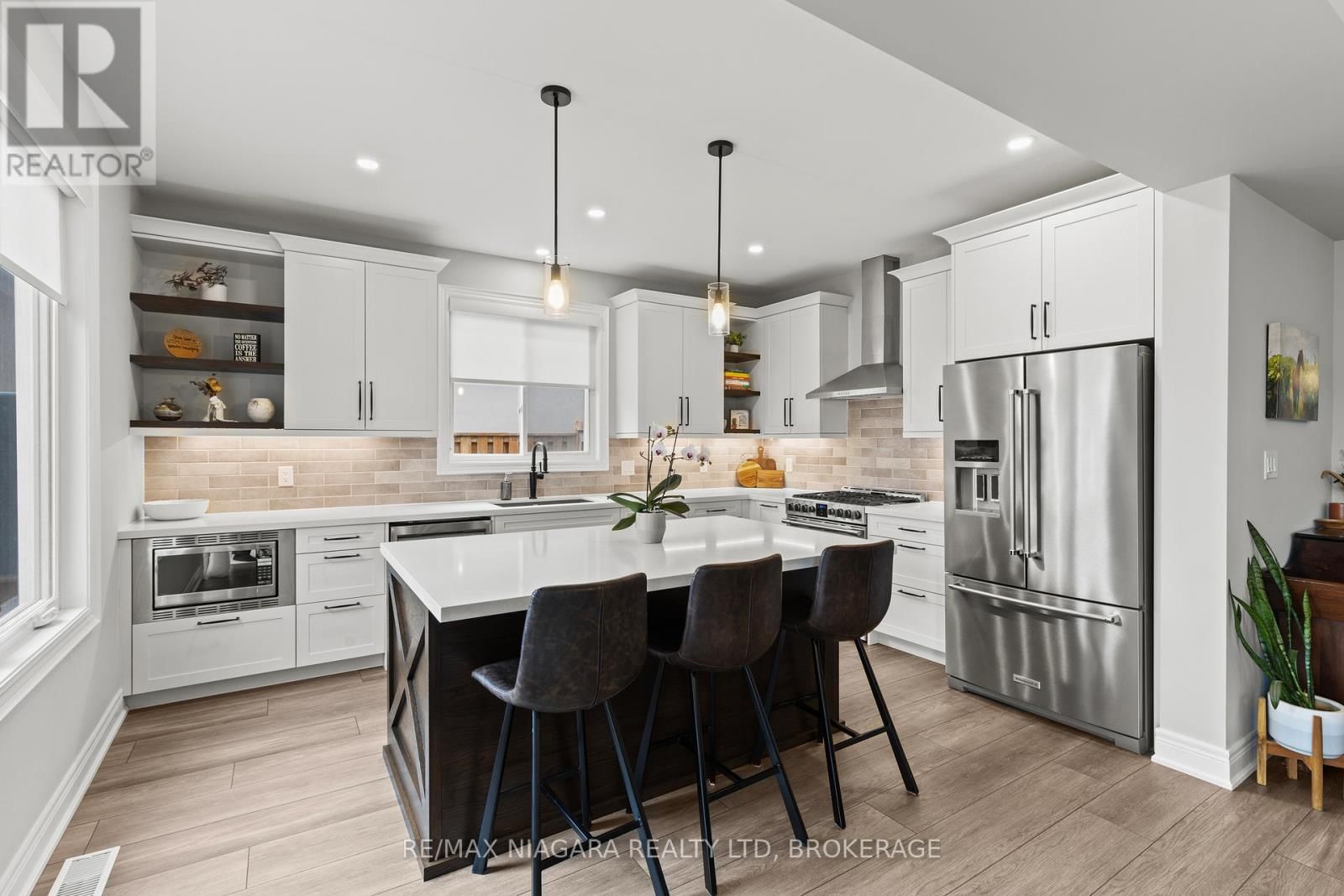 3549 CANFIELD CRESCENT Image 10