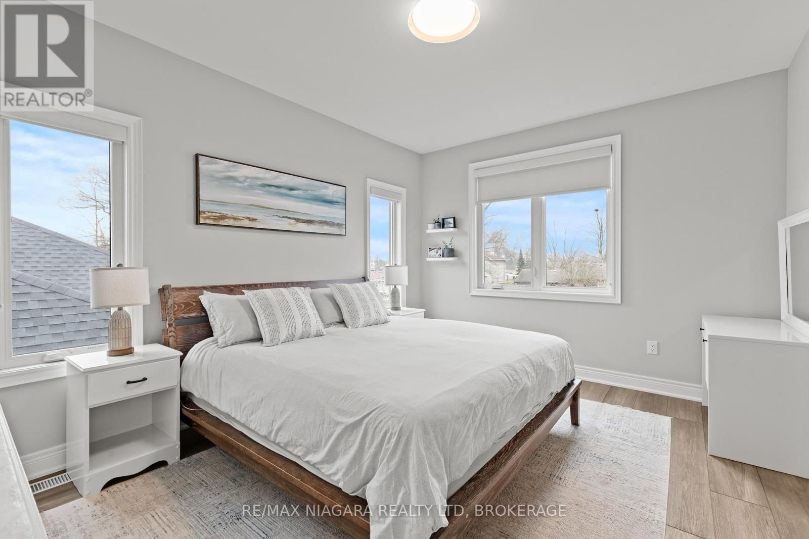 3549 CANFIELD CRESCENT Image 20