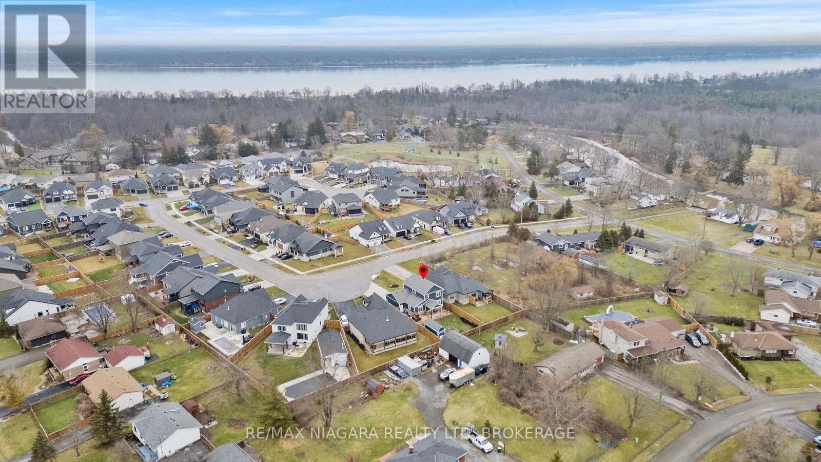 3549 CANFIELD CRESCENT Image 35