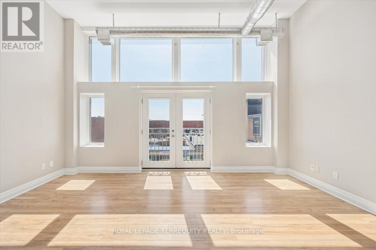 301 - 276 KING STREET WEST Image 22