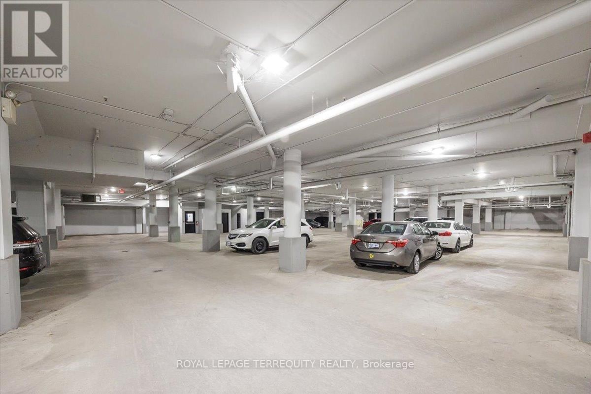 301 - 276 KING STREET WEST Image 29