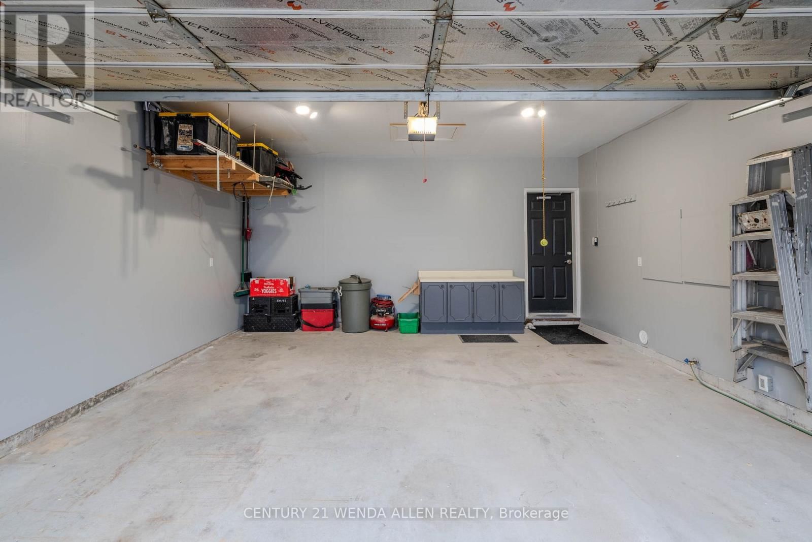 285 WOODWARD AVENUE Image 33