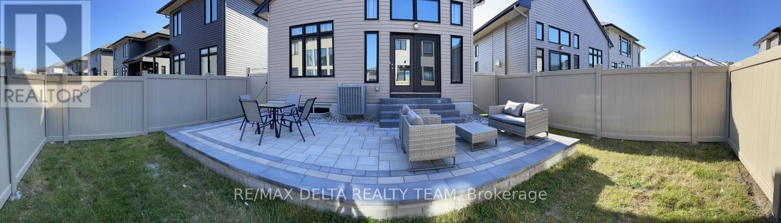 161 BRISTOL CRESCENT Image 32