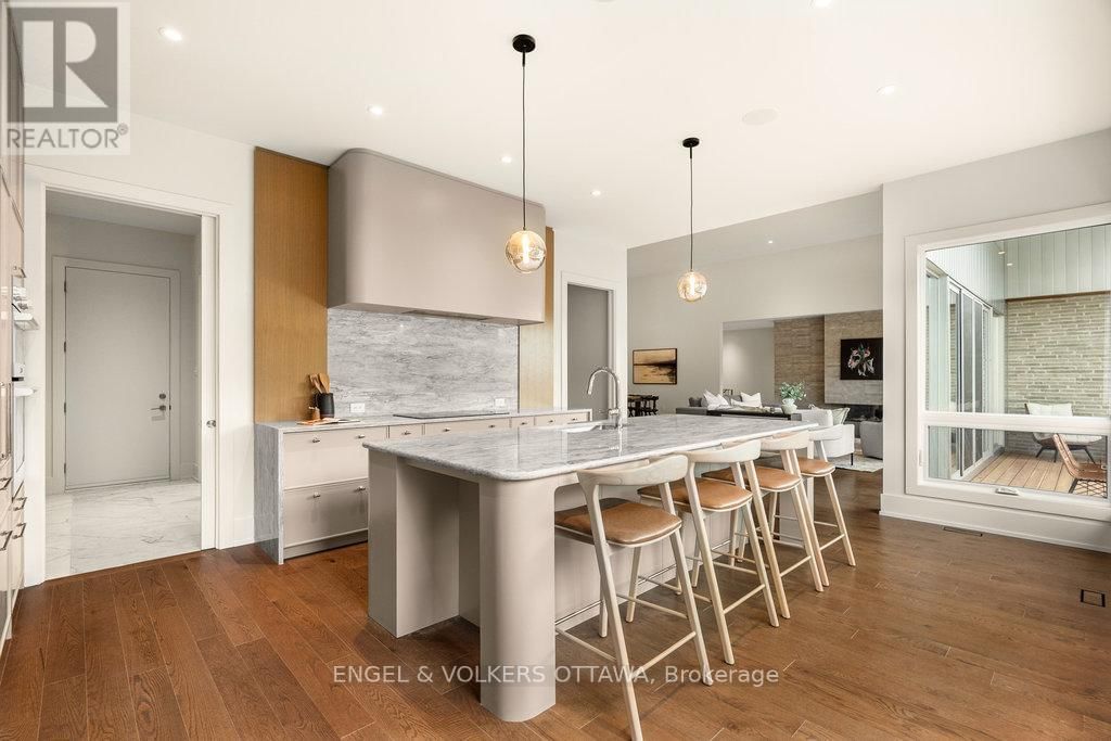 291 BILLINGS AVENUE Image 21