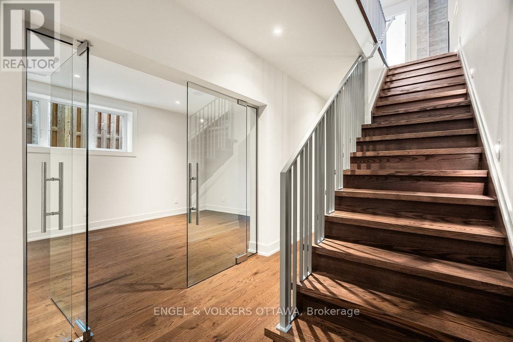 291 BILLINGS AVENUE Image 39