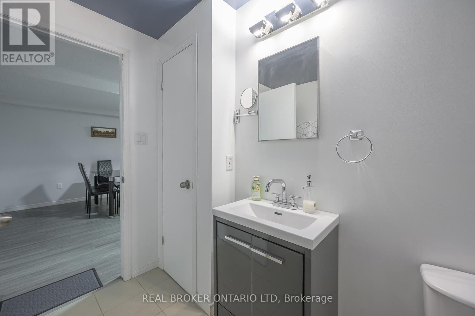 26 - 195 BARKER STREET Image 36