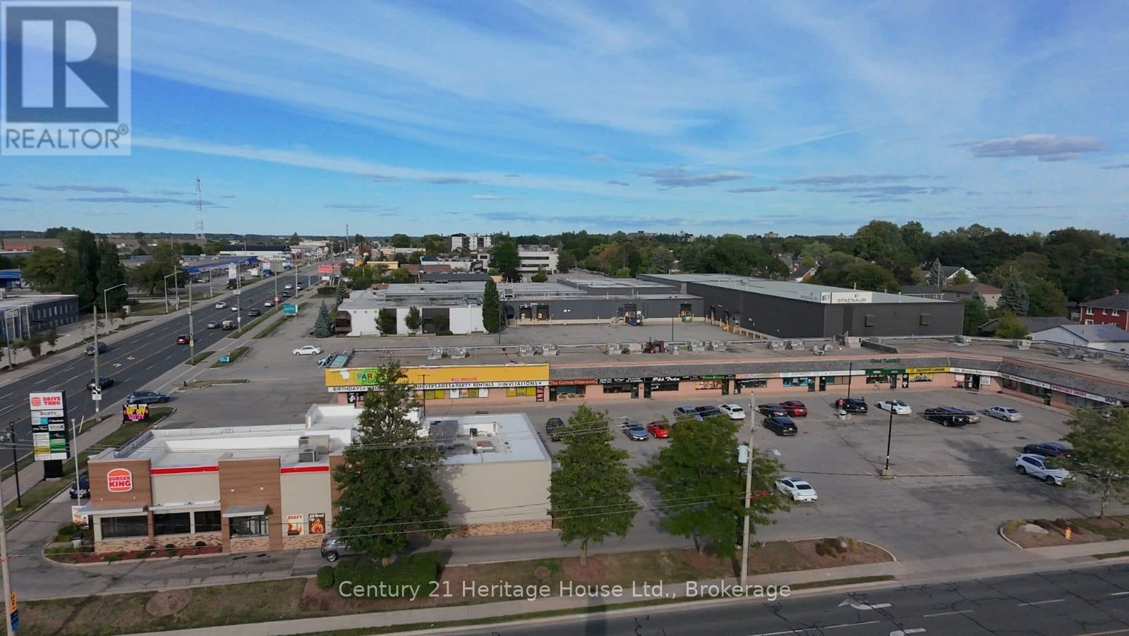 5 - 809 VICTORIA STREET NORTH Image 3