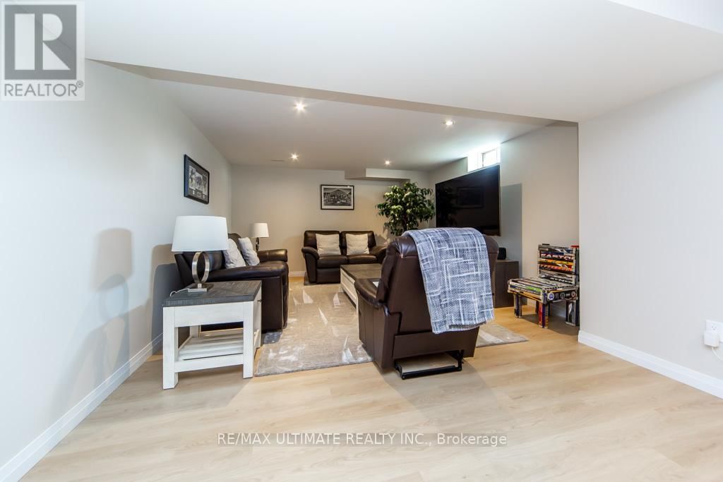 6 - 100 WATERSHORE DRIVE Image 41