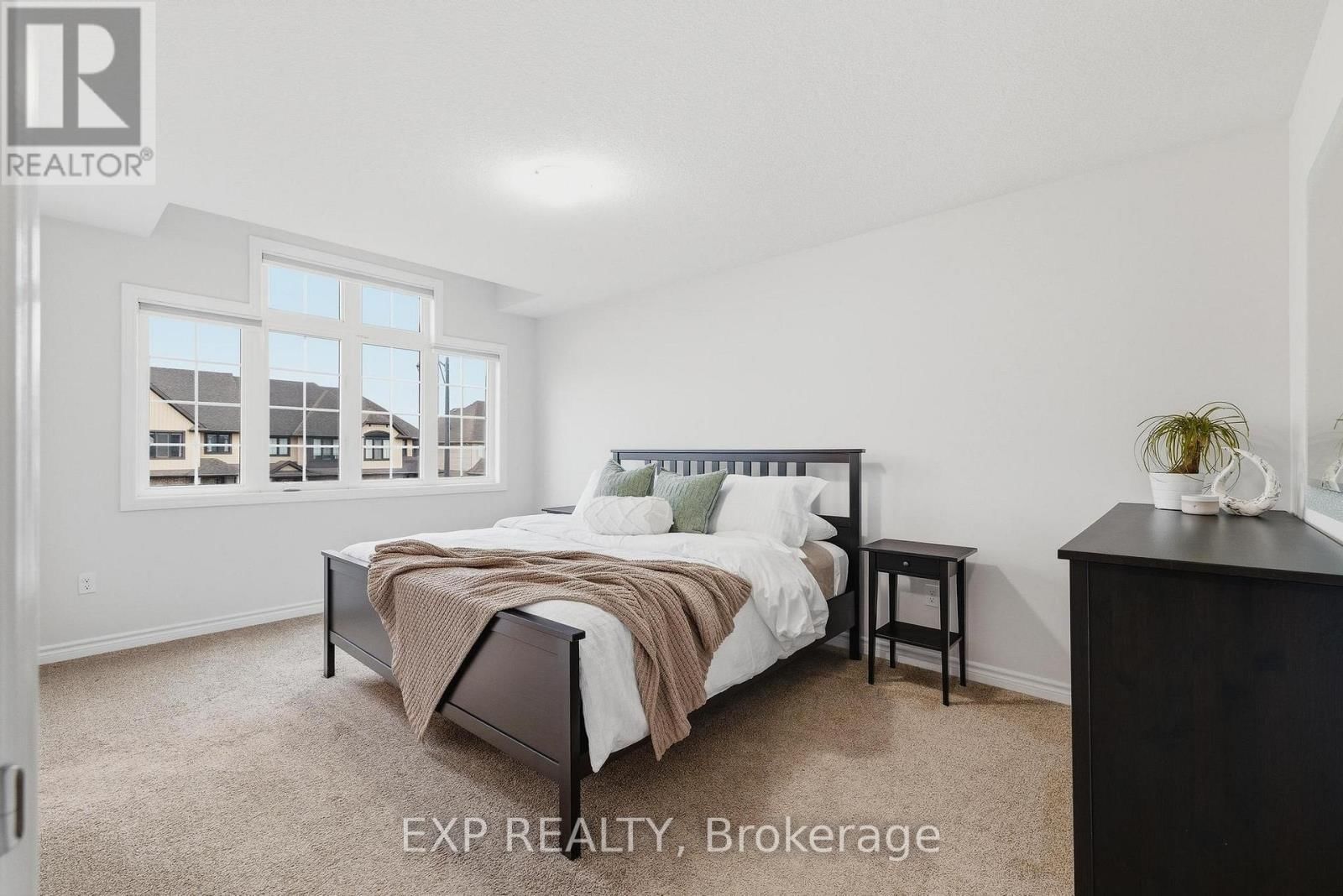 159 WILLIAM STREET Image 16