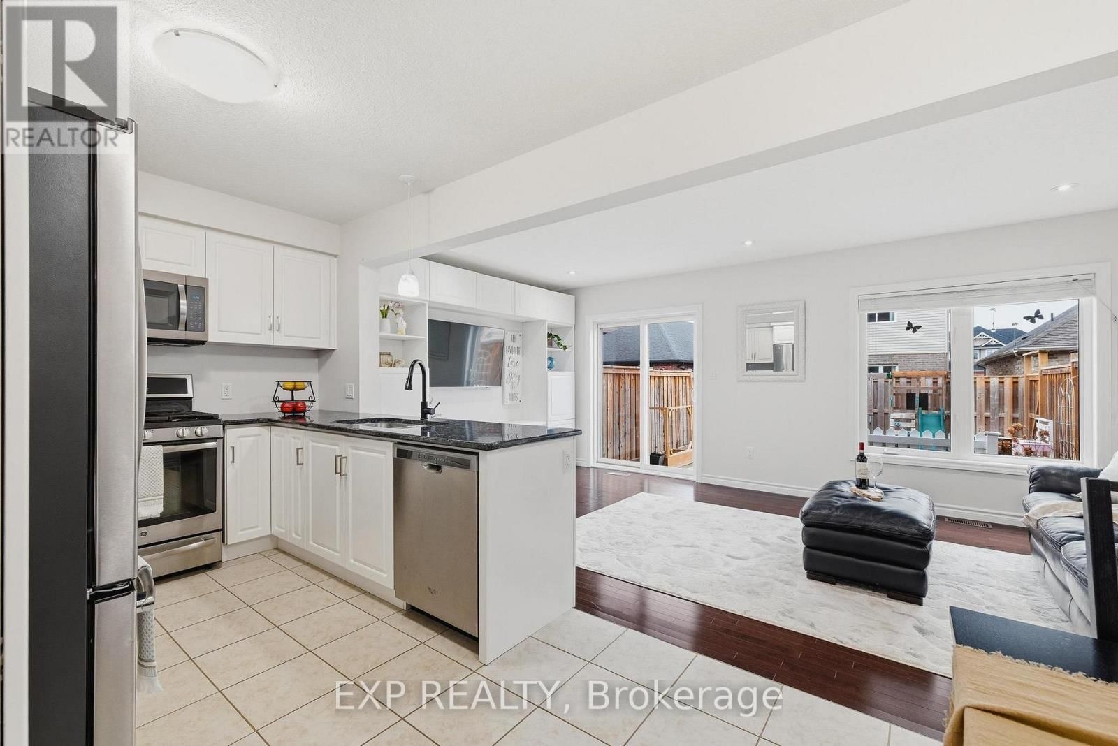 159 WILLIAM STREET Image 5