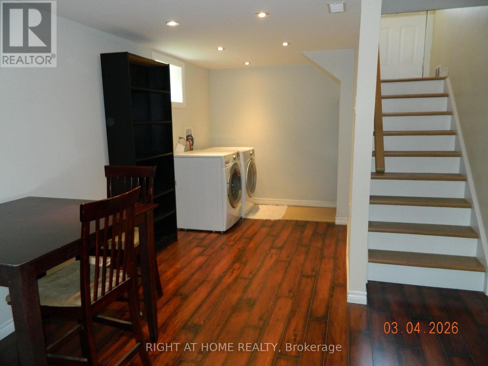 3261 PRIOR CRESCENT Image 11