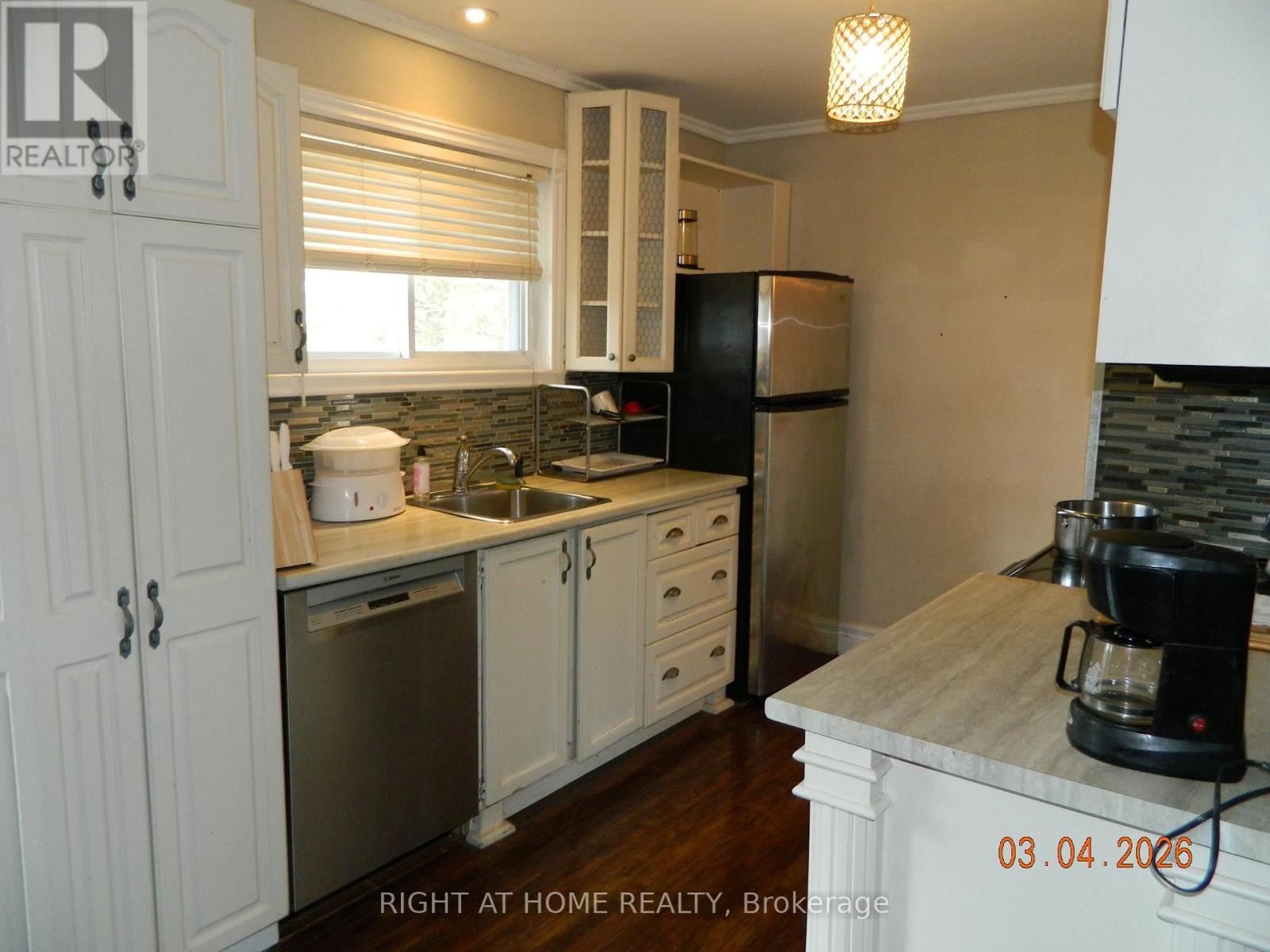 3261 PRIOR CRESCENT Image 3