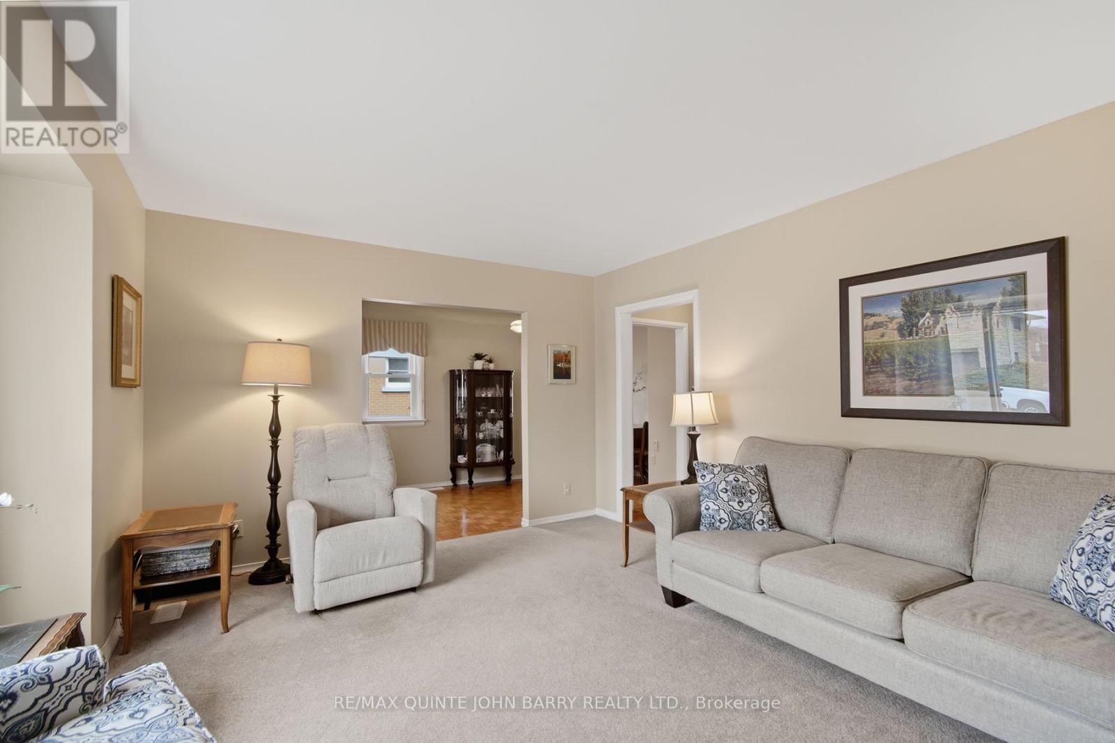 35 FOURTH AVENUE Image 9