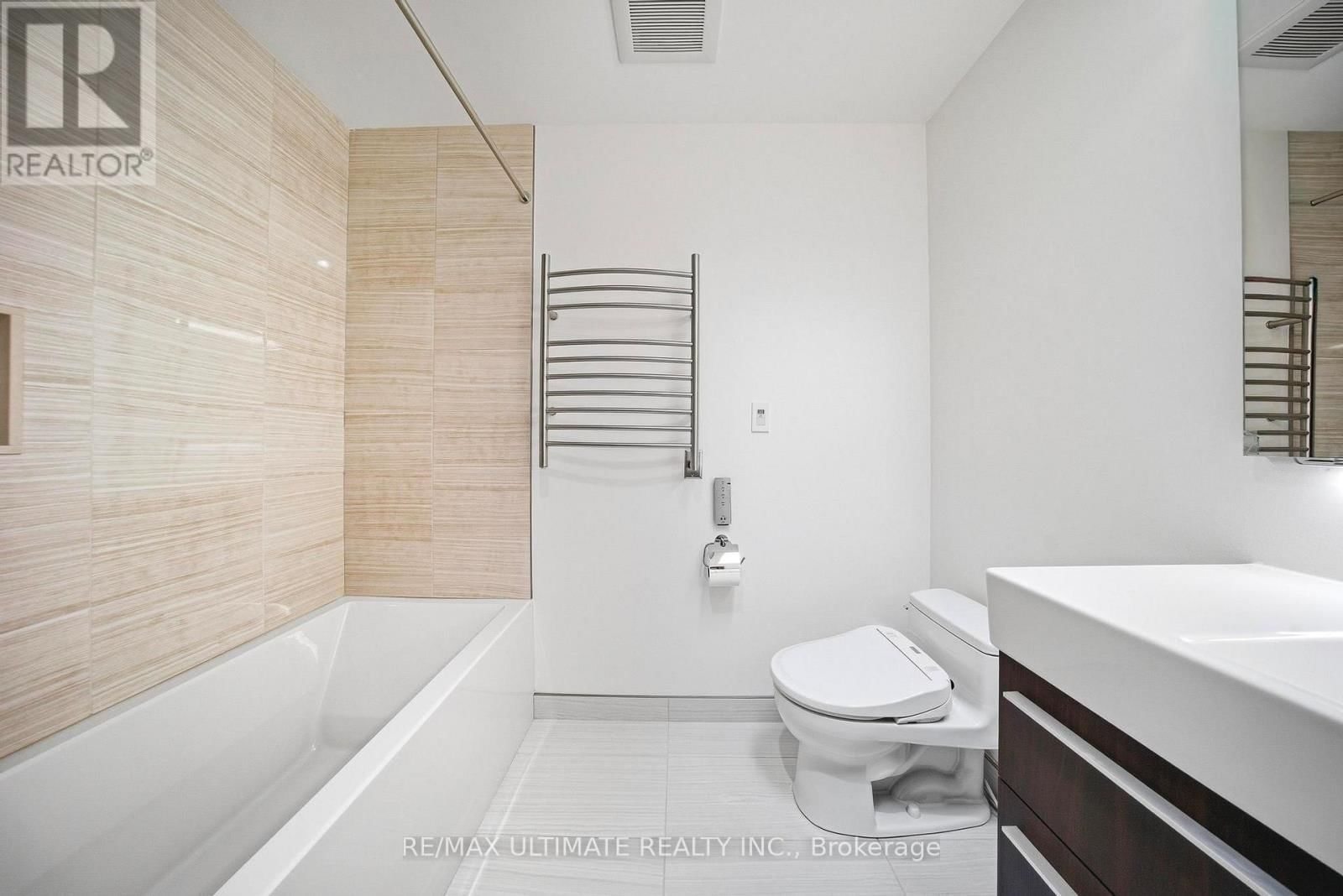 104 BROWN STREET Image 24