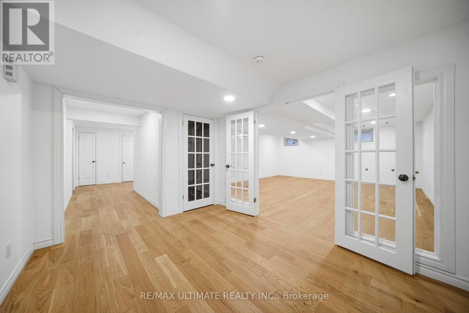 104 BROWN STREET Image 27