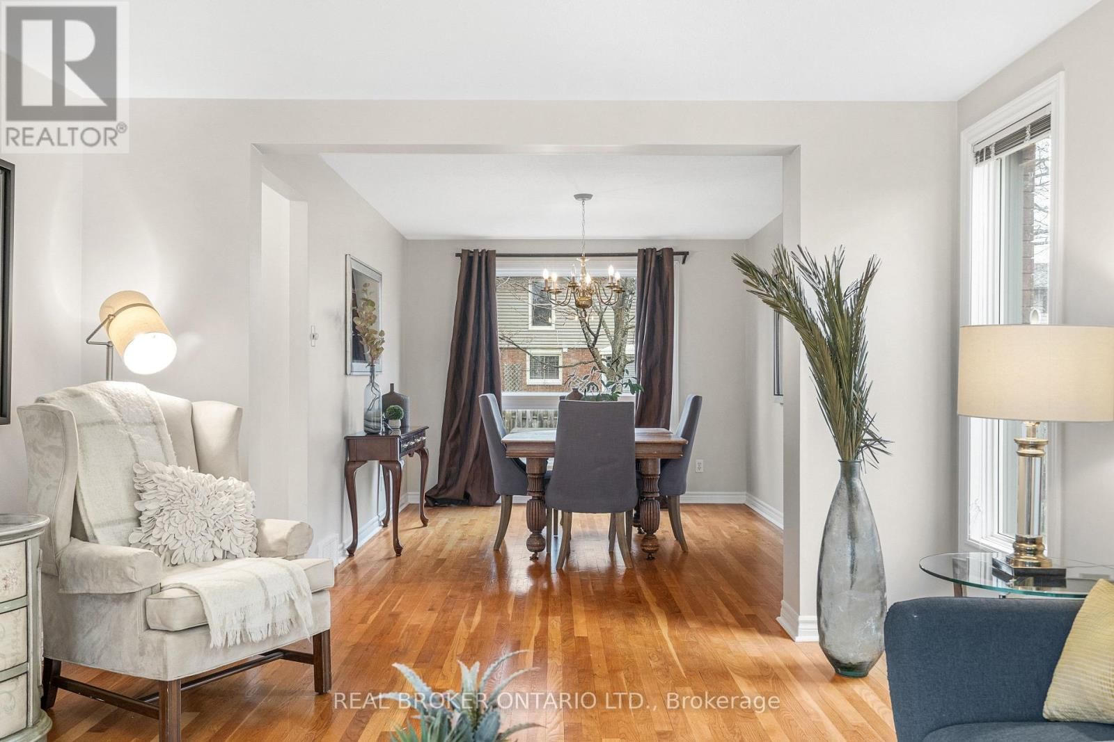 11 MELVILLE DRIVE Image 14