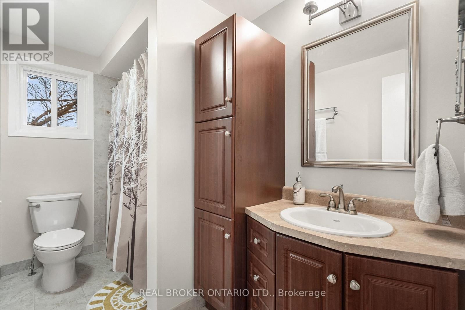 11 MELVILLE DRIVE Image 33