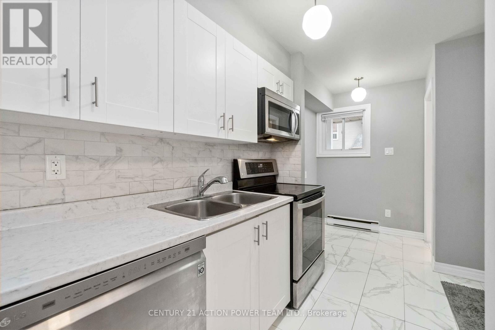 904 TANGUAY COURT Image 14