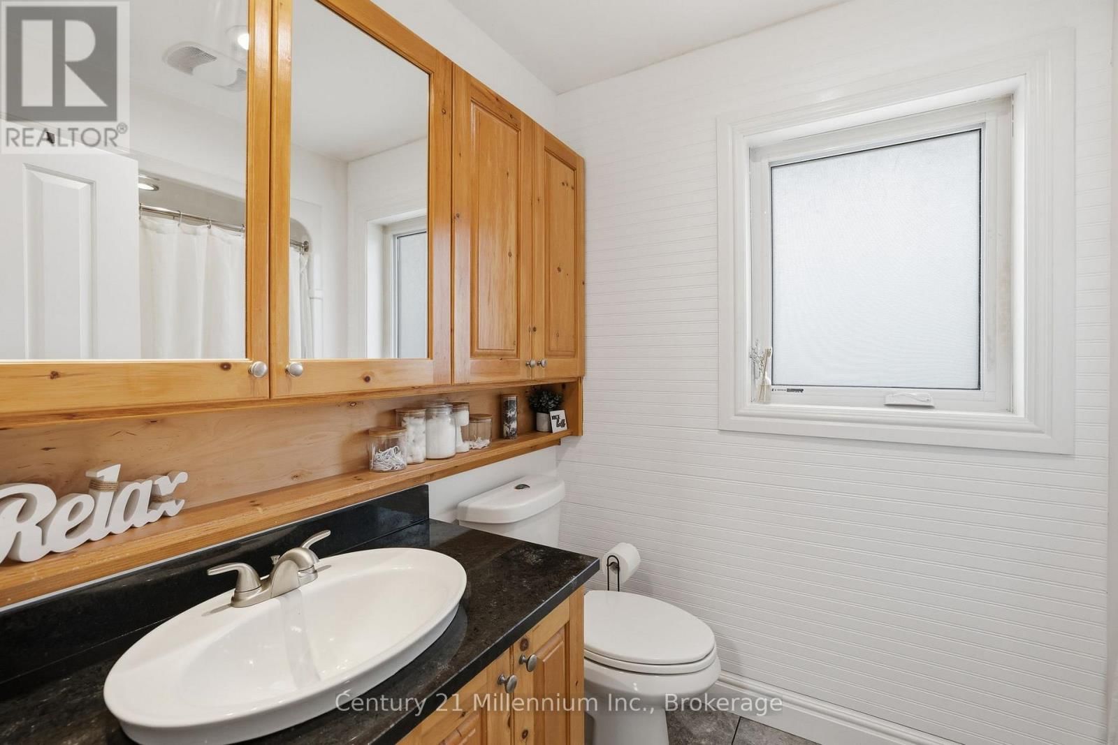 170 JOHN STREET Image 19