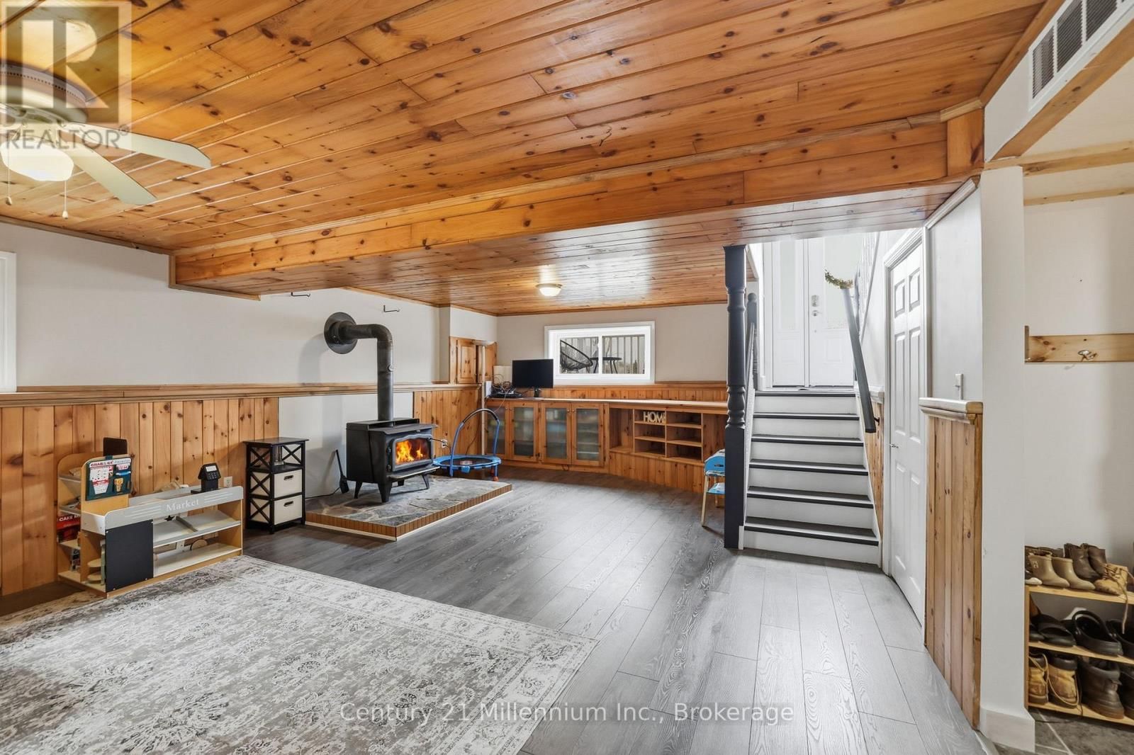 170 JOHN STREET Image 22