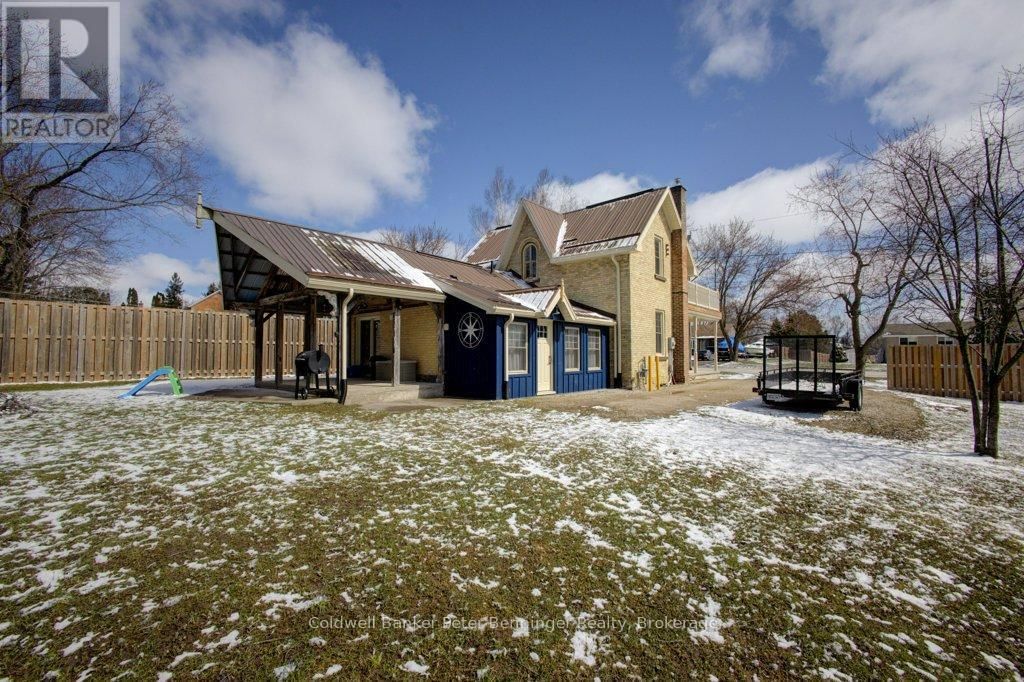 146 QUEEN STREET SOUTH Image 36