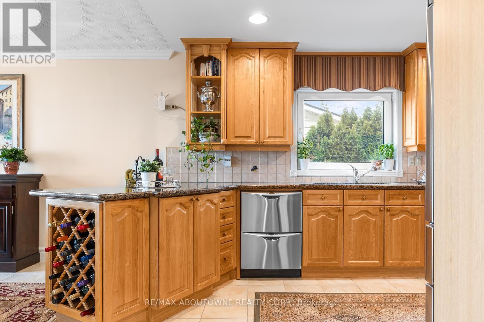 1 TWELFTH STREET Image 16