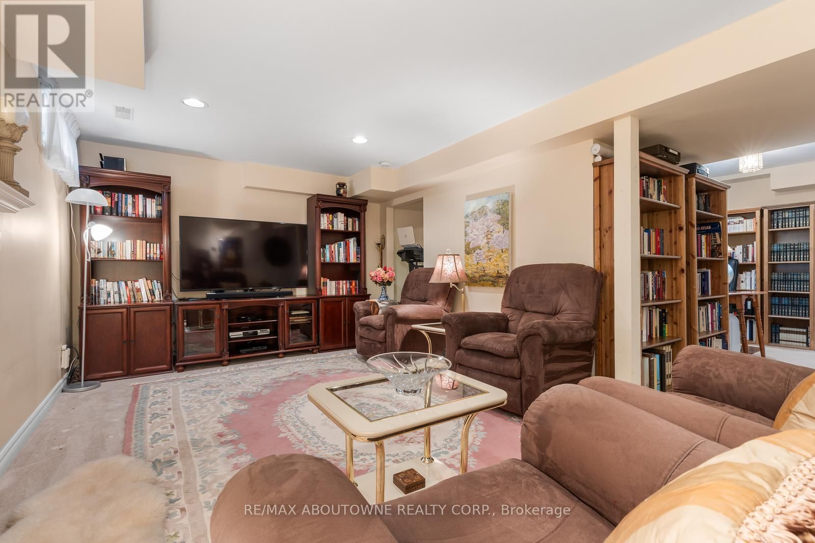 1 TWELFTH STREET Image 32